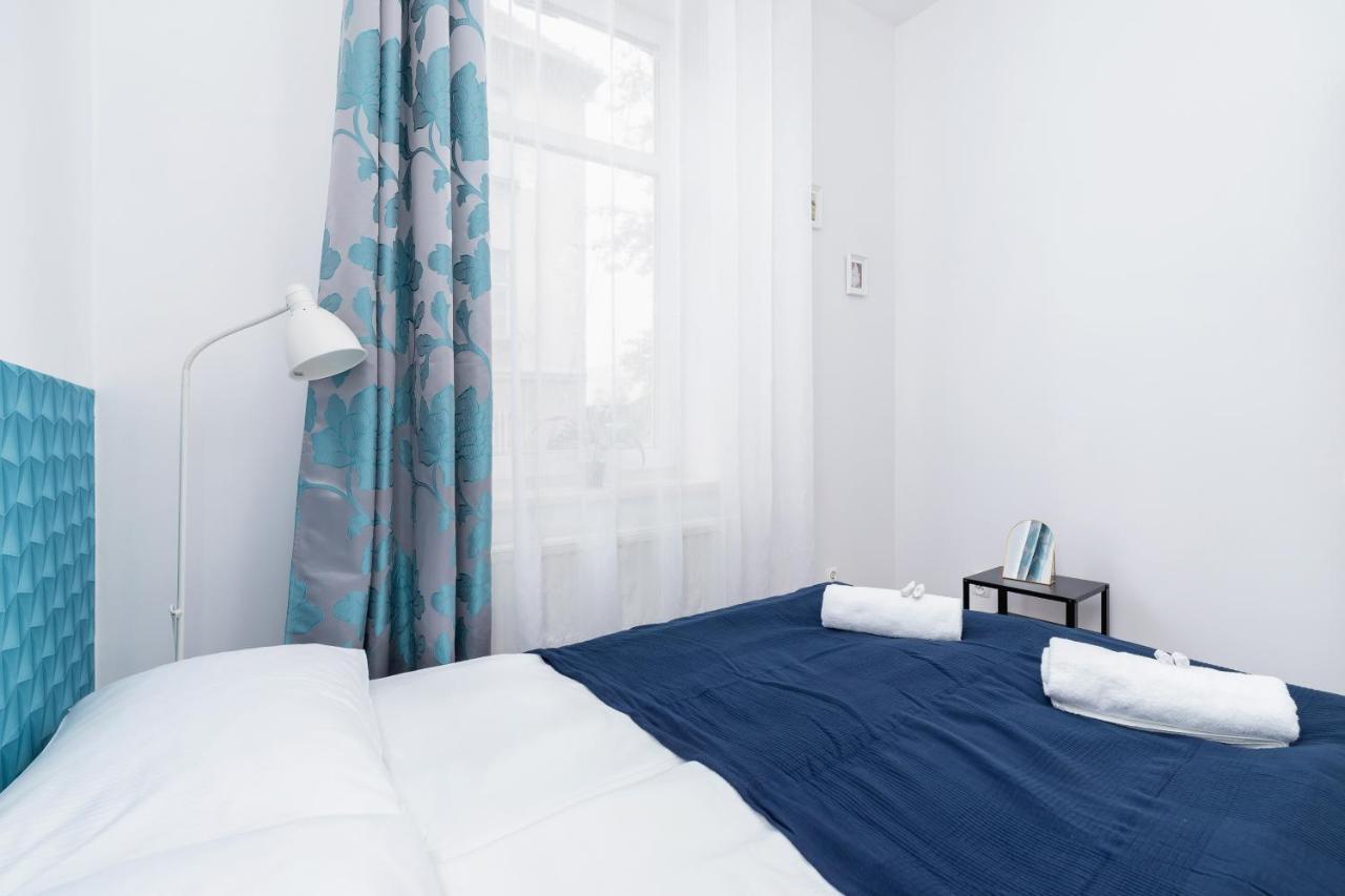 Apartment Bosacka Cracow By Noclegi Renters Krakow Bagian luar foto